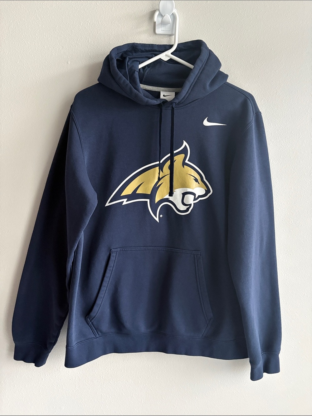 Nike Montana State Bobcats Hoodie - Men’s Medium